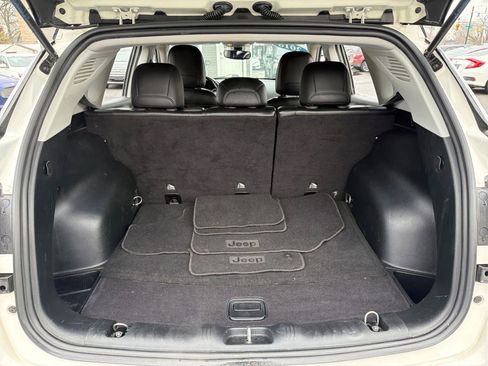 Used 2018 Jeep Compass Limited w/ Navigation Group image 12