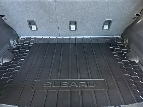 Used 2020 Subaru Crosstrek 2.0i Premium w/ Moonroof Package 2 AWD/4WD image 15