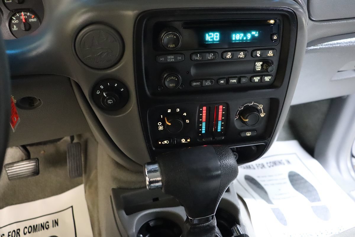 Used 2006 Chevrolet TrailBlazer LS w/ LS Preferred Equipment Group RWD image 33