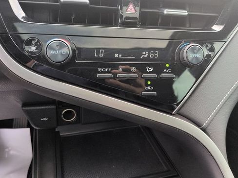 Certified 2024 Toyota Camry SE FWD image 25