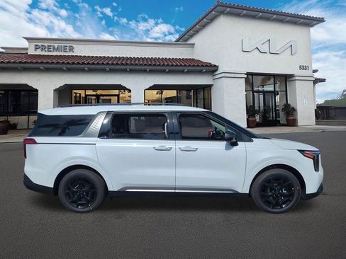 New 2026 Kia Carnival SX FWD image 9
