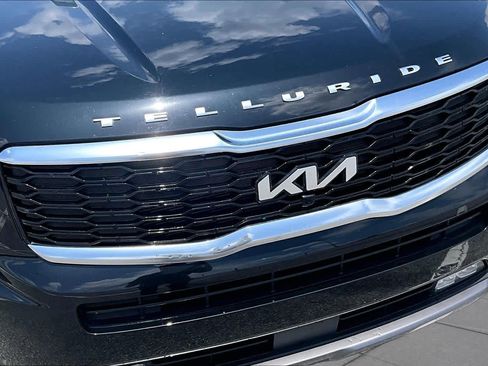 Used 2022 Kia Telluride SX AWD/4WD image 30