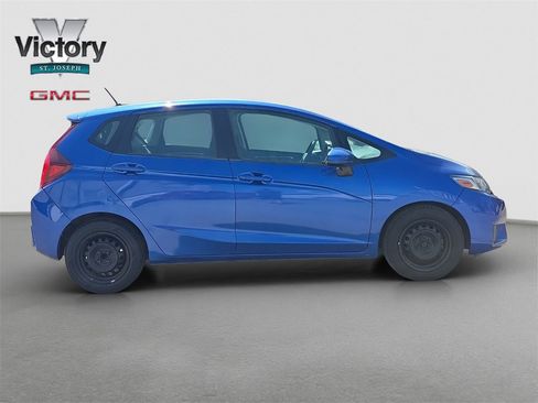 Used 2015 Honda Fit LX image 18