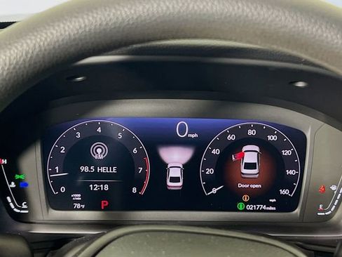 Certified 2023 Honda Accord EX image 12