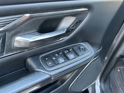 Used 2019 RAM 1500 Limited w/ Advanced Safety Group image 11