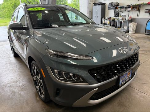 Used 2022 Hyundai Kona Limited w/ Cargo Package AWD/4WD image 3