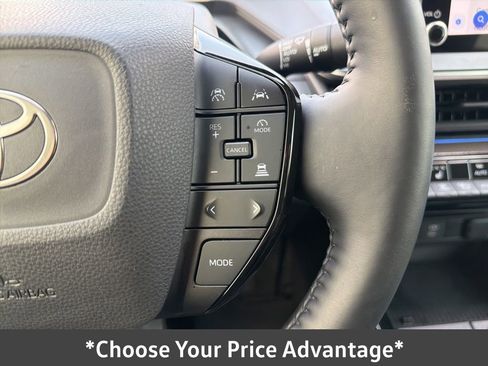 Used 2023 Toyota Prius XLE image 50