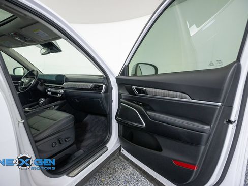 Used 2023 Kia Telluride SX AWD/4WD image 38