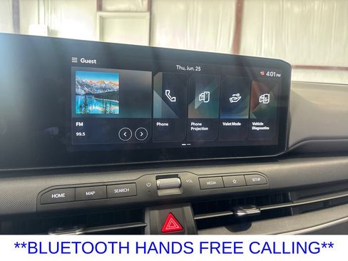 Used 2025 Kia K4 FWD image 10