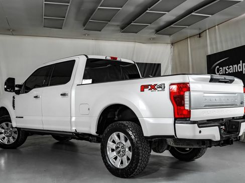 Used 2019 Ford F250 Platinum w/ Platinum Ultimate Package AWD/4WD image 10