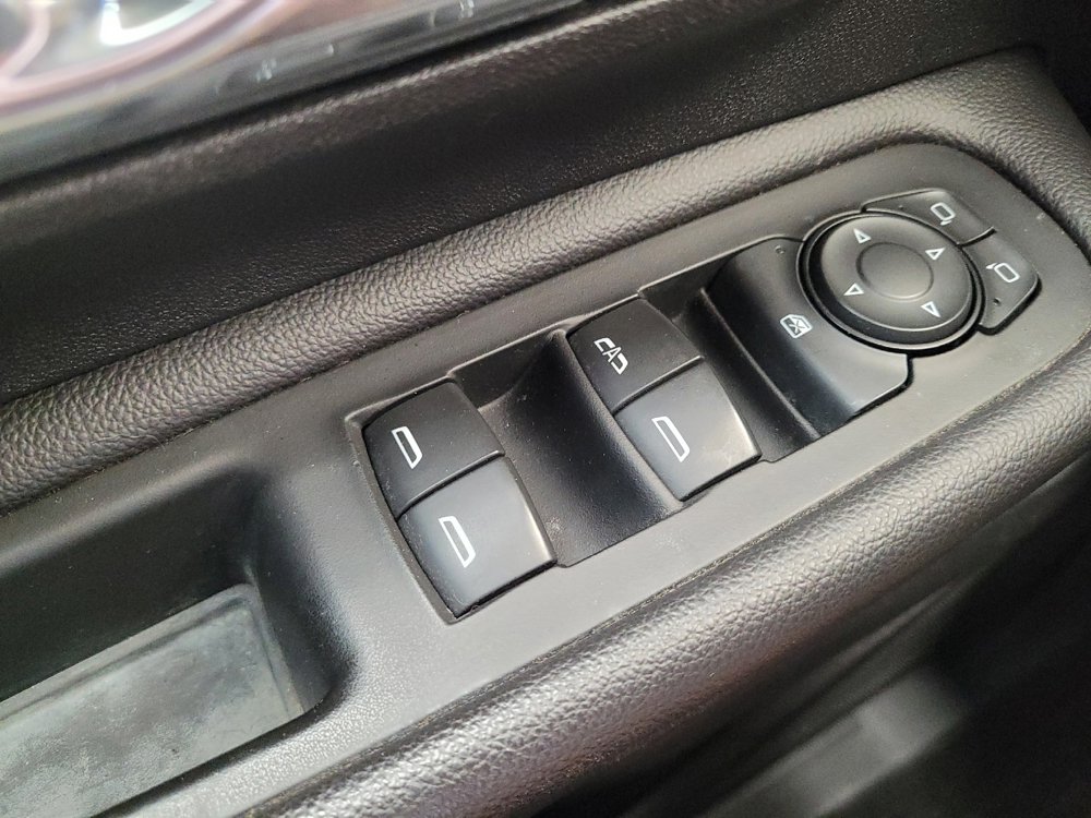 Used 2019 GMC Terrain SLE w/ Driver Convenience Package FWD image 27
