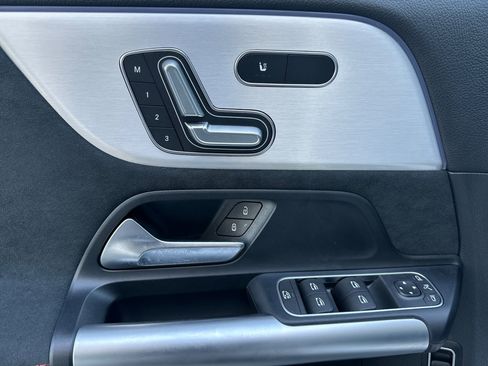 Certified 2025 Mercedes-Benz GLA 35 AMG 4MATIC image 11