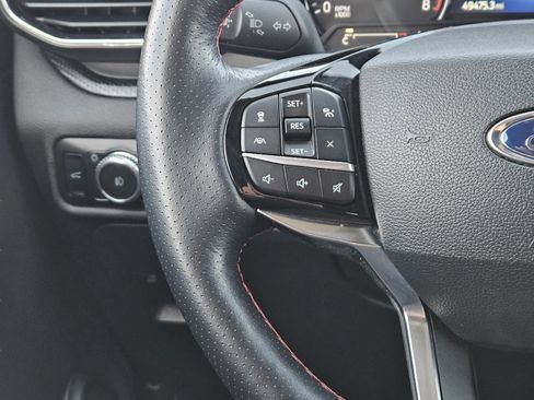 Used 2023 Ford Explorer ST-Line w/ Class IV Trailer Tow Package RWD image 26