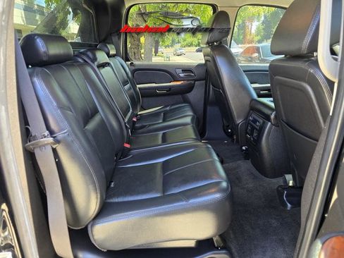 Used 2008 Chevrolet Avalanche LTZ w/ LTZ Preferred Equipment Group AWD/4WD image 15