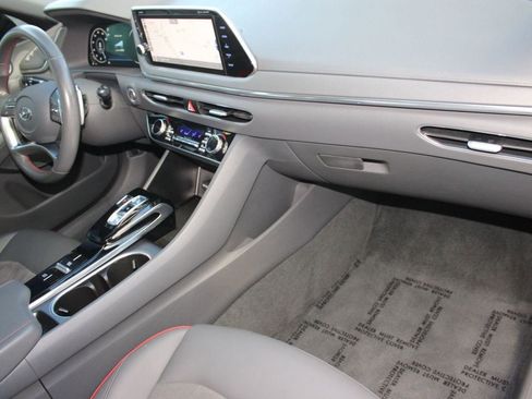 Used 2021 Hyundai Sonata SEL Plus w/ Tech Package image 35