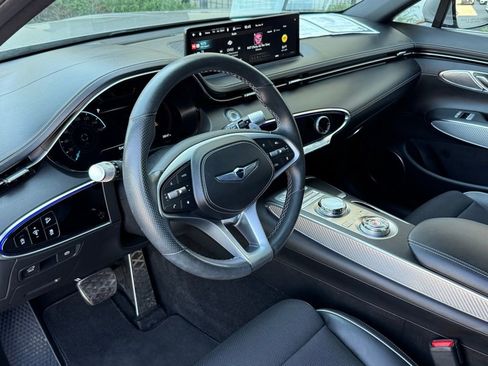 Used 2023 Genesis GV70 2.5T w/ Sport Prestige Package AWD/4WD image 23