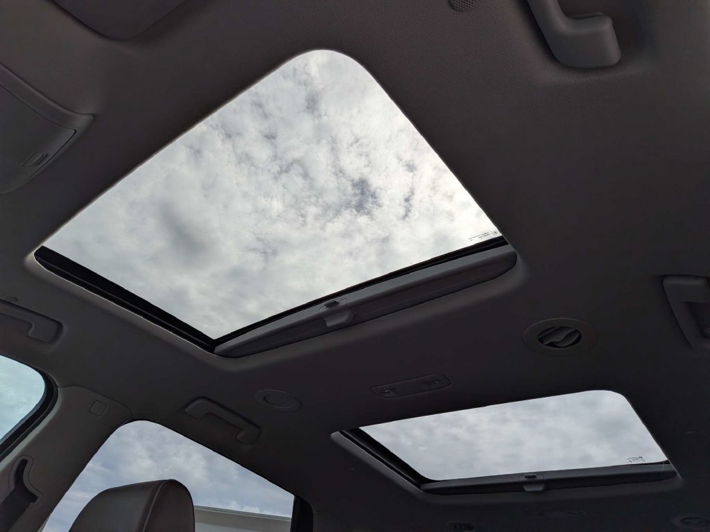 Used 2019 Buick Enclave Avenir w/ Avenir Technology Package FWD image 21