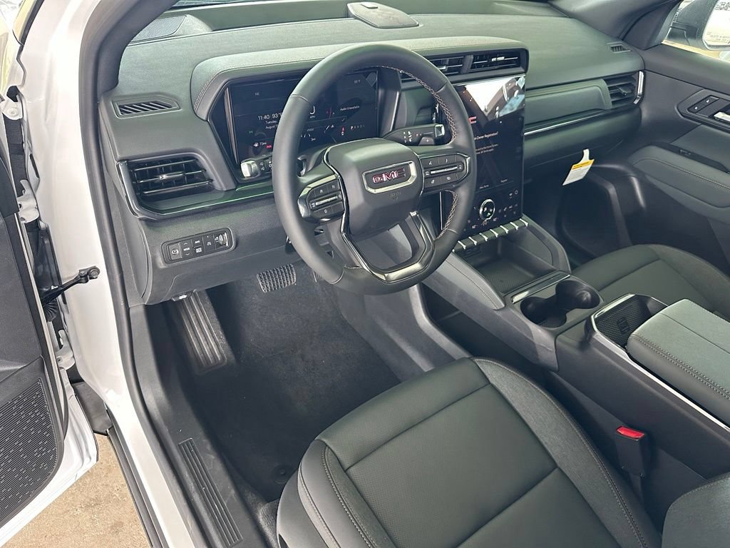 New 2027 GMC Terrain AT4 w/ Convenience Package III AWD/4WD image 12