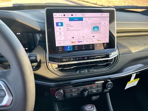 New 2026 Jeep Compass Limited w/ Sun, Sound & Navigation Group image 16