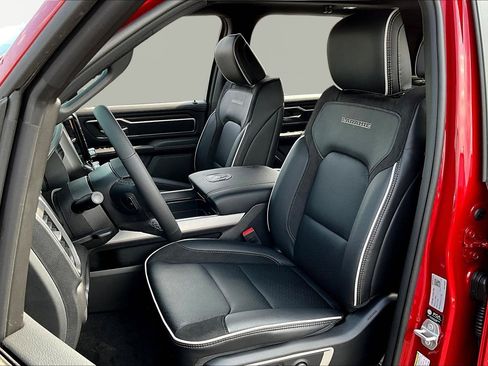 New 2026 RAM 1500 Laramie AWD/4WD image 17