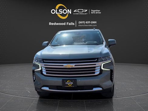 Used 2023 Chevrolet Suburban High Country w/ Max Trailering Package AWD/4WD image 8
