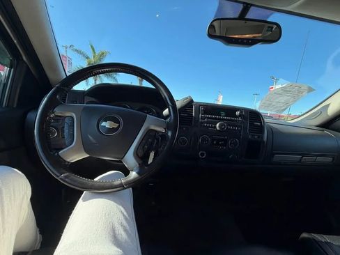 Used 2008 Chevrolet Silverado 1500 LT w/ Power Pack Plus image 8