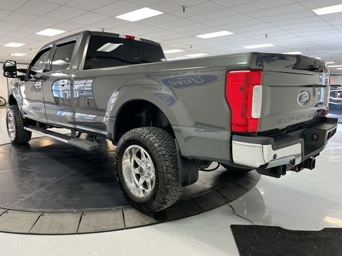 Used 2017 Ford F350 Lariat w/ Lariat Ultimate Package image 6