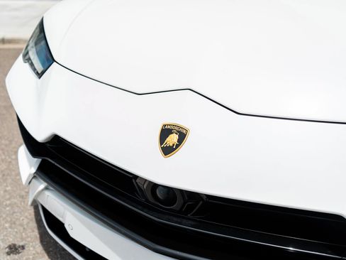 Used 2024 Lamborghini Urus S AWD/4WD image 22