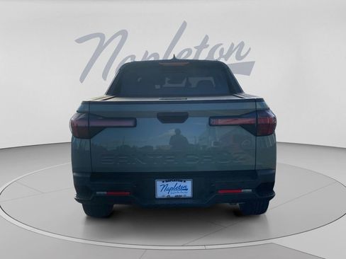 Used 2022 Hyundai Santa Cruz SEL w/ Activity Package FWD image 7