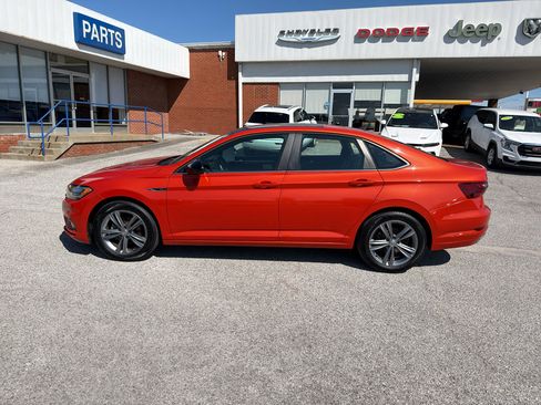 Used 2020 Volkswagen Jetta R-Line w/ R-Line Cold Weather Package FWD image 7