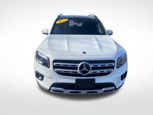 Used 2023 Mercedes-Benz GLB 250 4MATIC image 2
