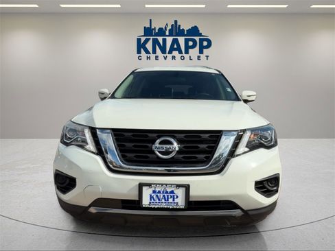 Used 2020 Nissan Pathfinder S image 8