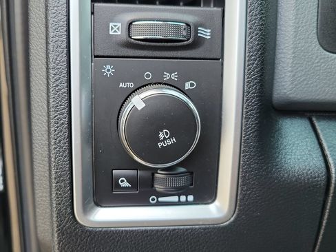 Used 2016 RAM 1500 Big Horn AWD/4WD image 14