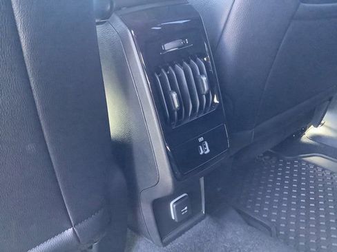 New 2025 Jeep Compass Latitude w/ Sun & Sound Group image 26