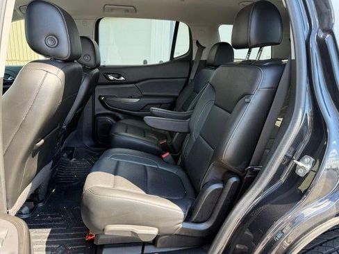 Used 2020 GMC Acadia SLT w/ Driver Alert Package II AWD/4WD image 15