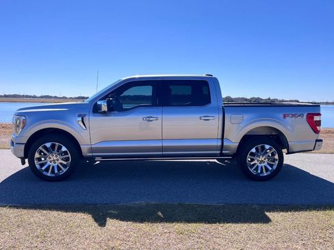 Used 2022 Ford F150 Platinum w/ Equipment Group 701A High image 5