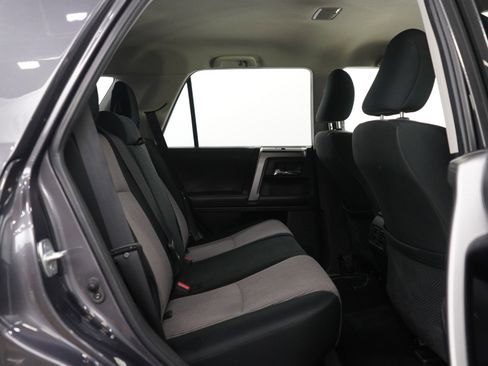 Used 2018 Toyota 4Runner SR5 image 11