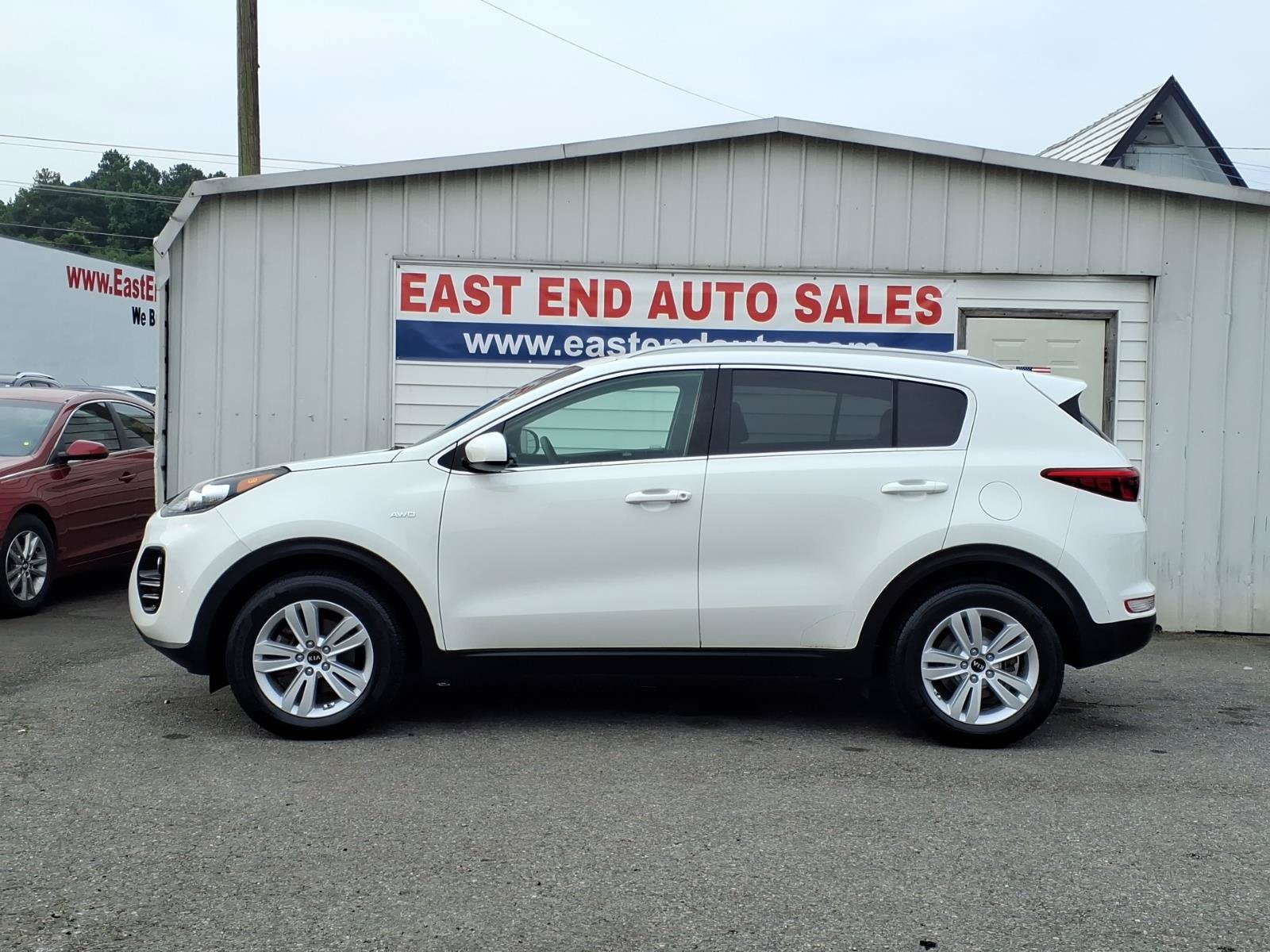 Used 2018 Kia Sportage LX w/ LX Popular Package AWD/4WD image 2