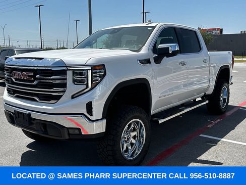 Used 2024 GMC Sierra 1500 SLT AWD/4WD image 5