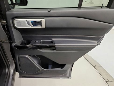 Used 2023 Ford Explorer ST w/ Technology Package image 37