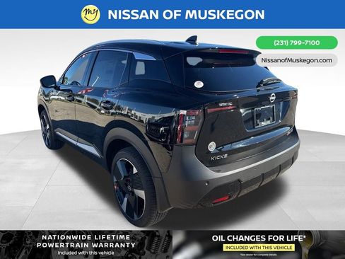 New 2026 Nissan Kicks SR w/ SR Premium Package image 5
