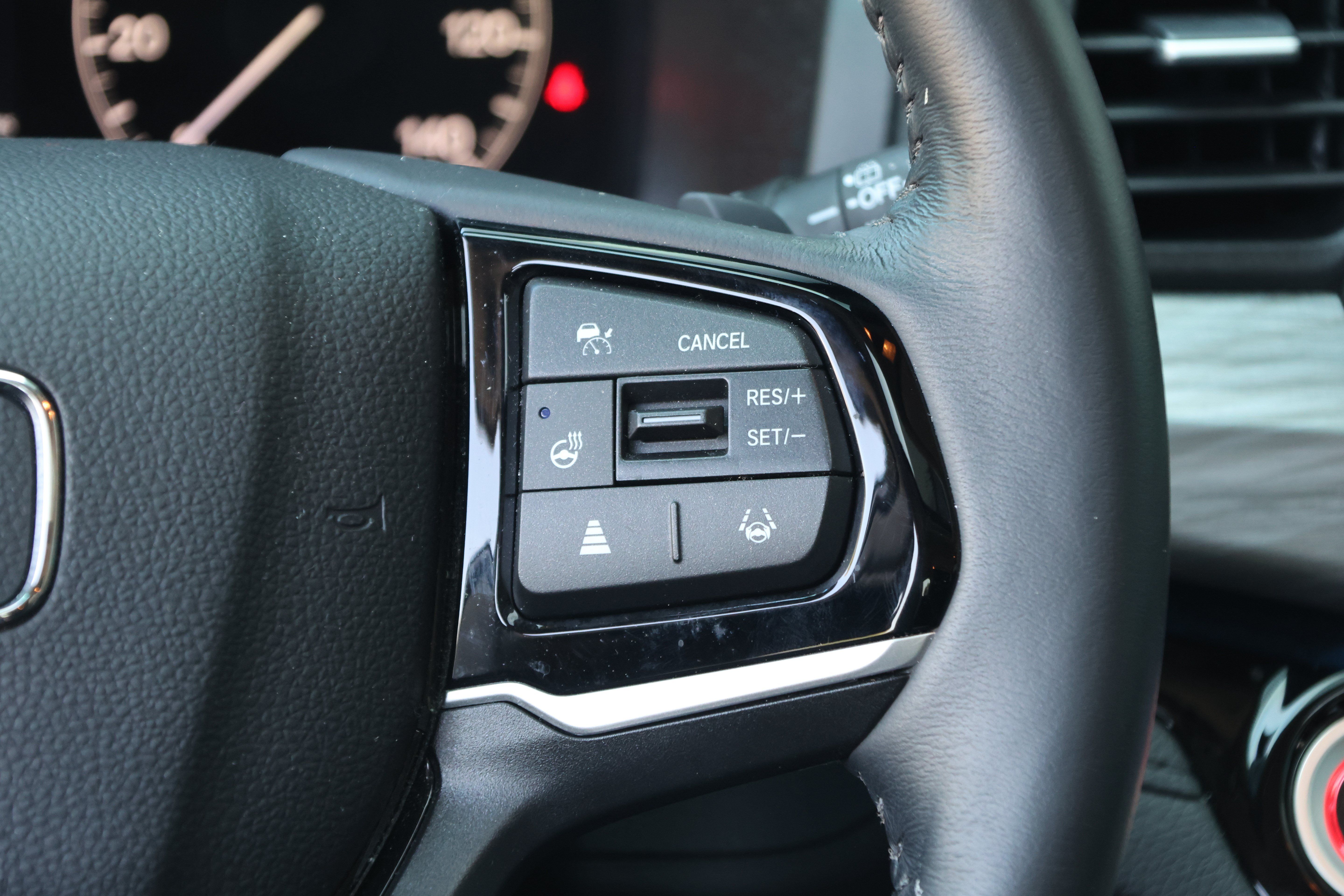 Used 2025 Honda Odyssey Elite image 22