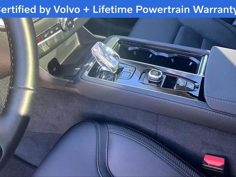 Used 2025 Volvo XC90 B6 Plus AWD/4WD image 20
