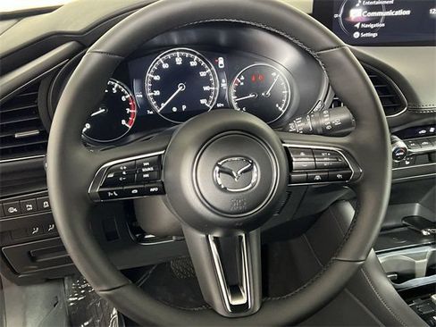 New 2026 MAZDA MAZDA3 Hatchback w/Premium Plus Pkg AWD/4WD image 10