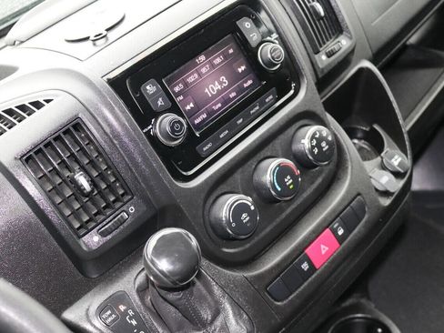 Used 2021 RAM ProMaster 2500 image 38