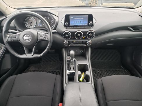 Certified 2025 Nissan Sentra S image 18