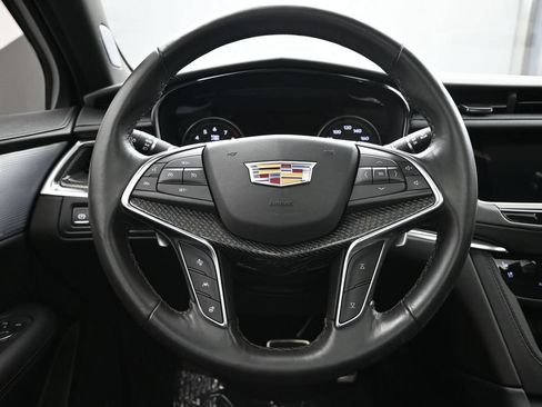 Certified 2024 Cadillac XT5 Sportv w/ Technology Package AWD/4WD image 13