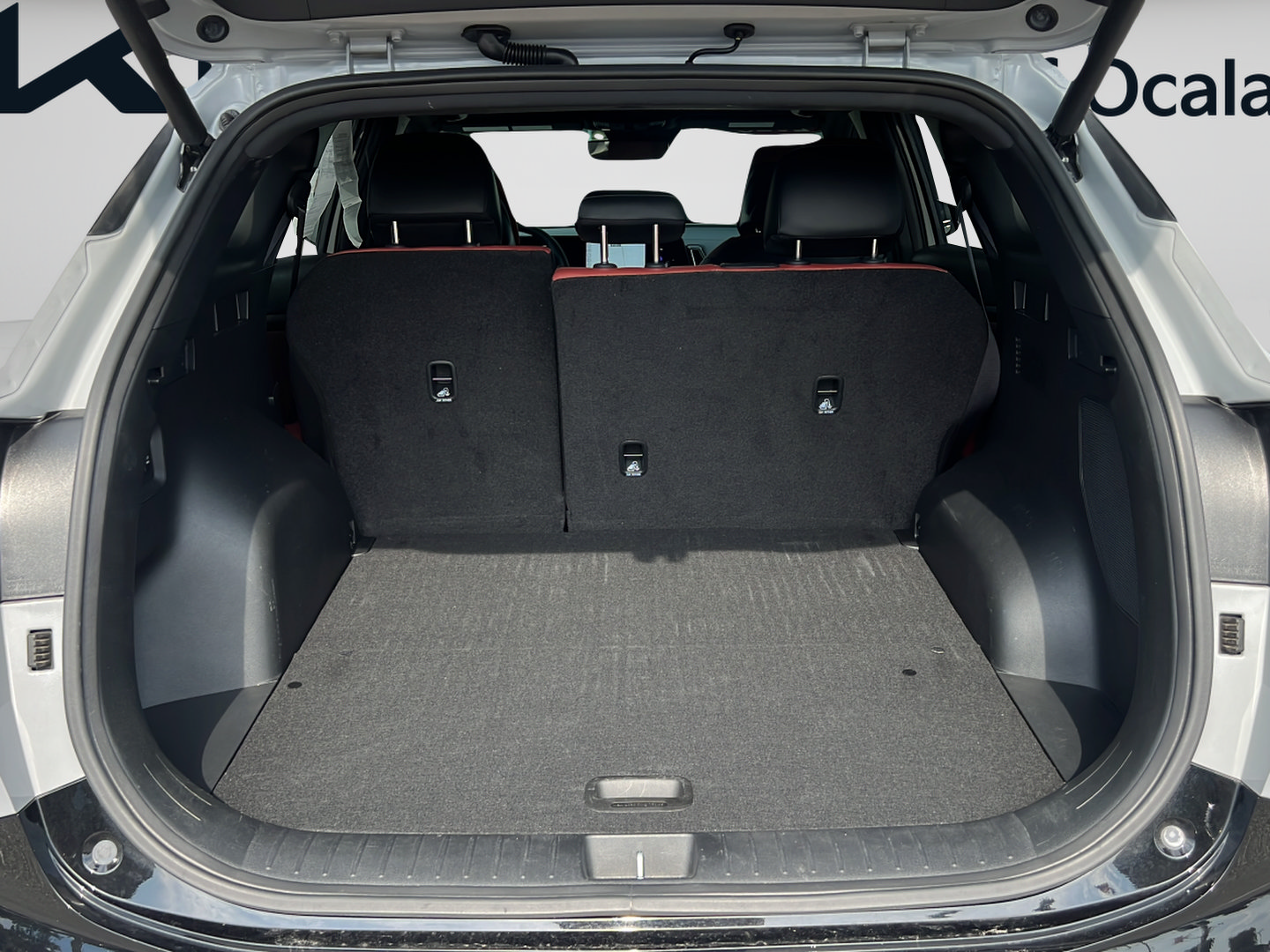 Certified 2025 Kia Sportage SX FWD image 12