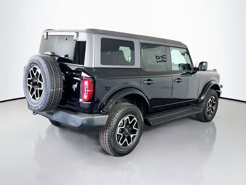 New 2026 Ford Bronco Outer Banks AWD/4WD image 15