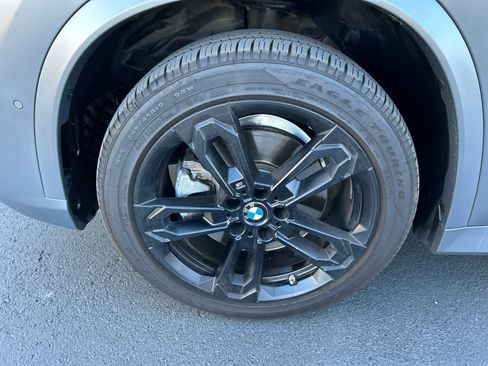 Used 2023 BMW X1 xDrive28i w/ Premium Package image 14